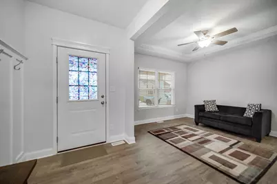 540 Lily Court, Valparaiso, IN 46385 - Photo 6