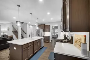 540 Lily Ct, Valparaiso, IN 46385 - Photo 8