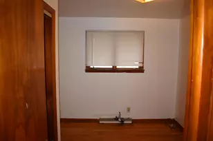 5042 Virginia St, Gary, IN 46409 - Photo 6