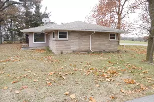 7710 Madison St, Merrillville, IN 46410 - Photo 4
