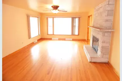 7710 Madison Street, Merrillville, IN 46410 - Photo 8