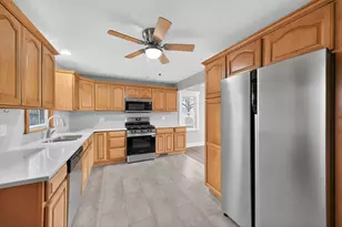 1311 Roosevelt Rd, Valparaiso, IN 46383 - Photo 8