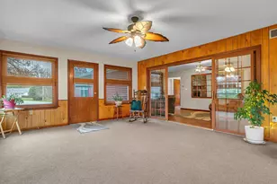 10338 Oreilly Ln, Rensselaer, IN 47978 - Photo 6