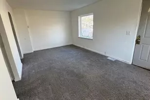 1231 W 3rd St, Hobart, IN 46342 - Photo 4