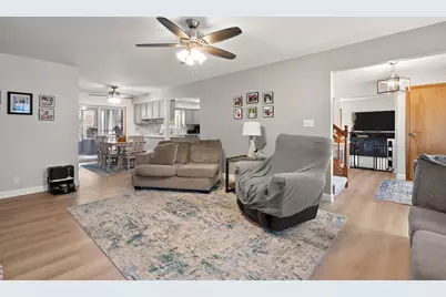 2504 Club Court, Valparaiso, IN 46383 - Photo 10