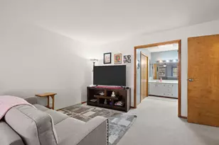 2504 Club Ct, Valparaiso, IN 46383 - Photo 24