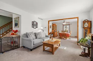 2504 Club Ct, Valparaiso, IN 46383 - Photo 14