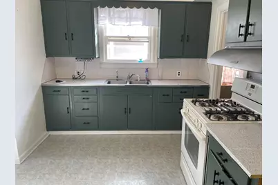 2010 Monroe Street, La Porte, IN 46350 - Photo 10