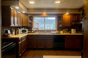 113 Division St, Hamlet, IN 46532 - Photo 4