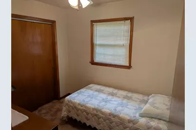 5589 Birch Avenue, Portage, IN 46368 - Photo 8