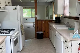 5003 White Oak Ln, Valparaiso, IN 46383 - Photo 8