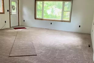 5003 White Oak Ln, Valparaiso, IN 46383 - Photo 6