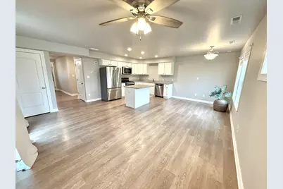 103 Summertree Drive, Chesterton, IN 46304 - Photo 6