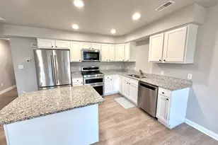 103 Summertree Dr, Chesterton, IN 46304 - Photo 4