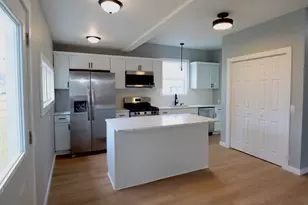 330 Virginia Ave, La Porte, IN 46350 - Photo 14