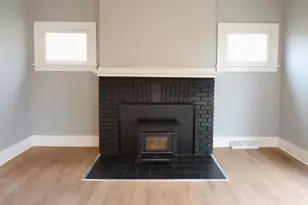 330 Virginia Ave, La Porte, IN 46350 - Photo 8