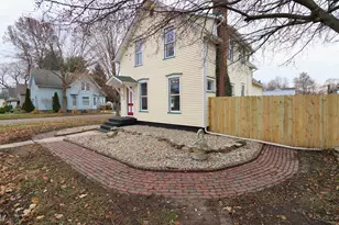 330 Virginia Ave, La Porte, IN 46350 - Photo 32