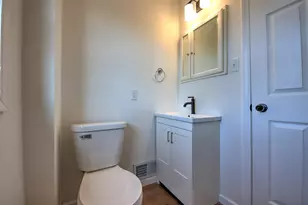 330 Virginia Ave, La Porte, IN 46350 - Photo 24