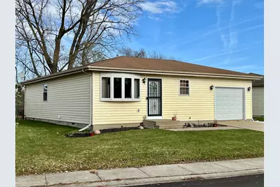 6077 Fillmore Place, Merrillville, IN 46410 - Photo 2