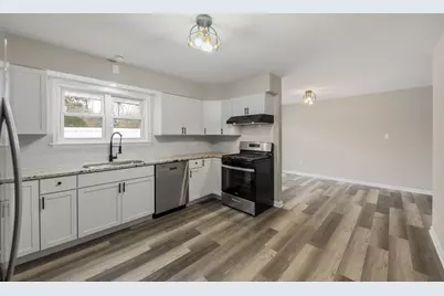 5585 Jackson Street, Merrillville, IN 46410 - Photo 6