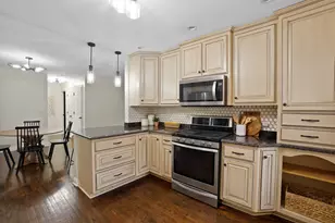 8814 Northcote Ave, Munster, IN 46321 - Photo 8