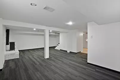 8814 Northcote Avenue, Munster, IN 46321 - Photo 32