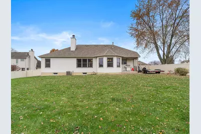 8407 Heron Lake Road, Saint John, IN 46373 - Photo 20