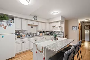 706 N Colfax St, Griffith, IN 46319 - Photo 4