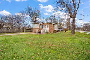 706 N Colfax St, Griffith, IN 46319 - Photo 24