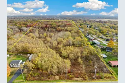 677 N 450 W, Valparaiso, IN 46385 - Photo 2