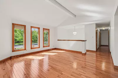 1510 W 94th Court, Crown Point, IN 46307 - Photo 4