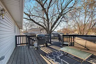 1510 W 94th Ct, Crown Point, IN 46307 - Photo 16