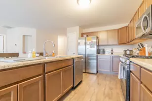 10207 Kreitzburg St, Dyer, IN 46311 - Photo 10