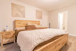 10207 Kreitzburg St, Dyer, IN 46311 - Photo 12