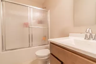 10207 Kreitzburg St, Dyer, IN 46311 - Photo 16