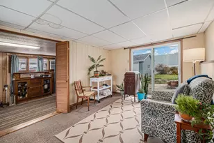 217 Crestview Ln, Crown Point, IN 46307 - Photo 8