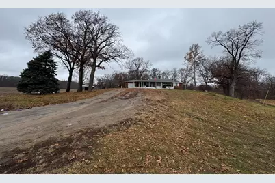 1748 E 900 N, Wheatfield, IN 46392 - Photo 6