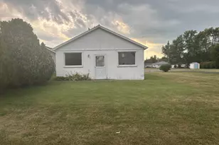 606 N Race St, Monon, IN 47959 - Photo 12