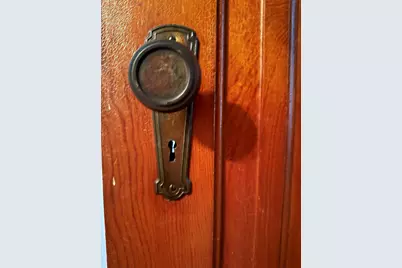 205 S Wisconsin Street, Hobart, IN 46342 - Photo 6