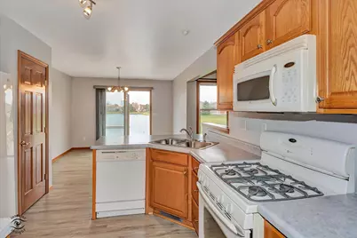 7646 Amanda's Way, Crown Point, IN 46307 - Photo 10