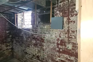 2600 Harrison St, Gary, IN 46407 - Photo 14