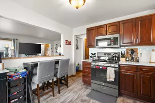 1710 Vernon St, Schererville, IN 46375 - Photo 10