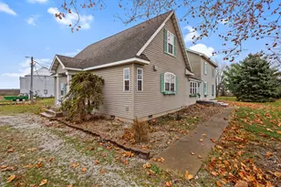 1410 E Wood Rd, Rensselaer, IN 47978 - Photo 10