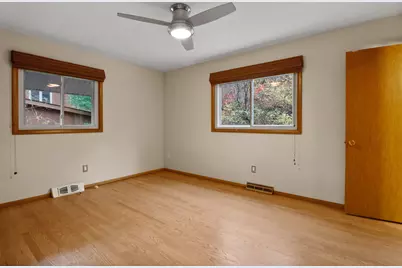 99 Diana Road, Portage, IN 46368 - Photo 16