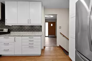 99 Diana Rd, Portage, IN 46368 - Photo 8