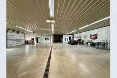 677 State Road 130, Hobart, IN 46342 - Photo 16