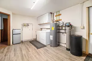 11404 Chateau Ln, Demotte, IN 46310 - Photo 16