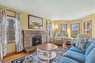 248 Skyline Dr, Valparaiso, IN 46385 - Photo 4