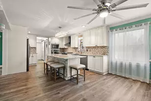 2405 Kings Ct, Dyer, IN 46311 - Photo 8