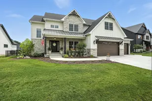 9721 Sweetspire Ave, Saint John, IN 46373 - Photo 2